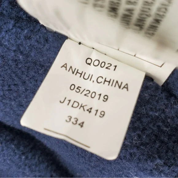 DKNY baby puffer jacket Blue with rainbow polka dots - Picture 7 of 9